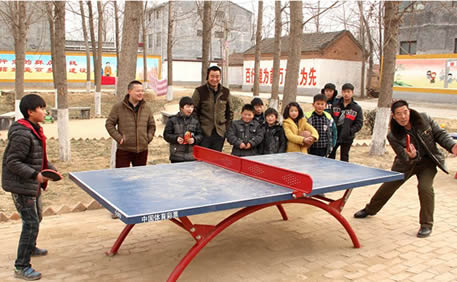 河南夏邑：快乐的乡村乒乓球比赛