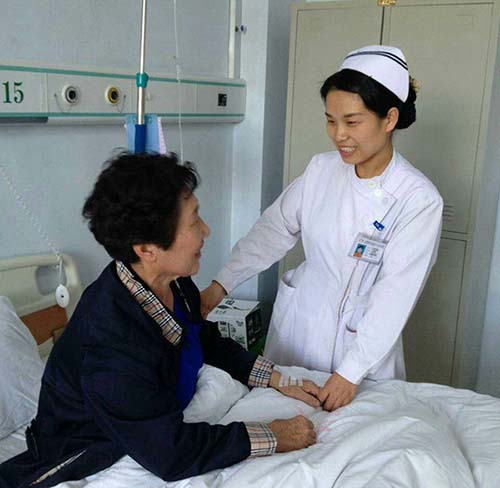 关心患者、关爱生命