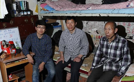 兰考学生打架 视频内容实系湖北学生斗殴案