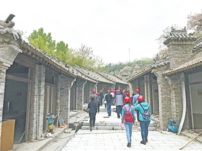 巩义竹林镇花打造风情古镇