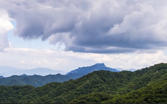 《老君山航拍》