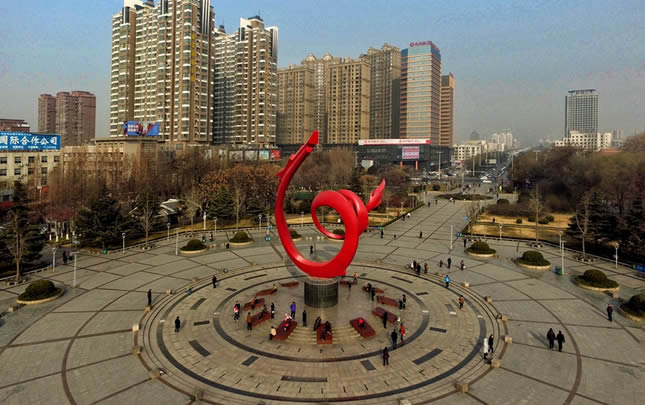 航拍濮阳&ldquo;龙城广场&rdquo;