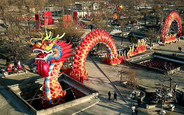 河南三门峡：俯瞰&ldquo;陕州地坑院&rdquo;