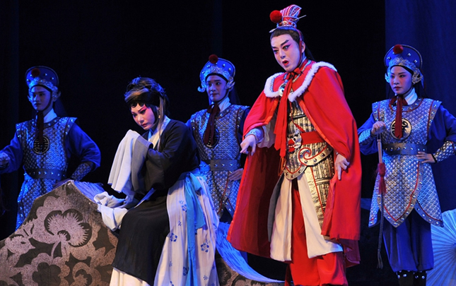 《新版&middot;白兔记》在郑州上演