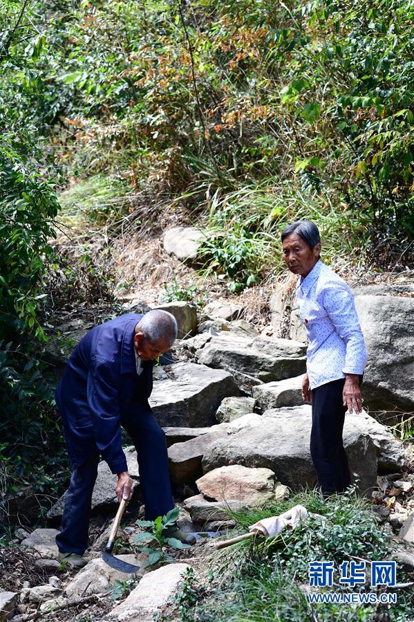 （图片故事）（2）“红军洞”守护者张爱华：为了那句话，一守就是55载