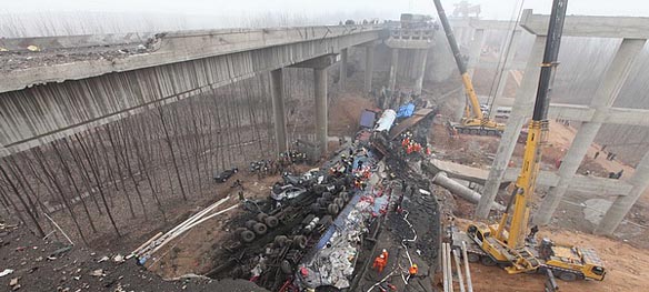 连霍高速义昌大桥事故已造成8人死亡